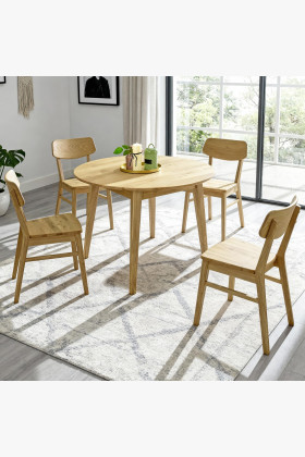 Masszív tölgyfa étkezőgarnitúra körasztallal és fa székekkel,